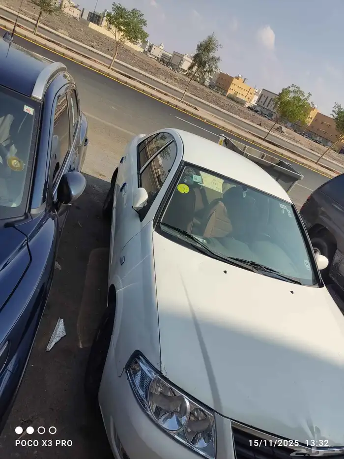 نيسان صني موديل 2010جير اتوماتيك 2