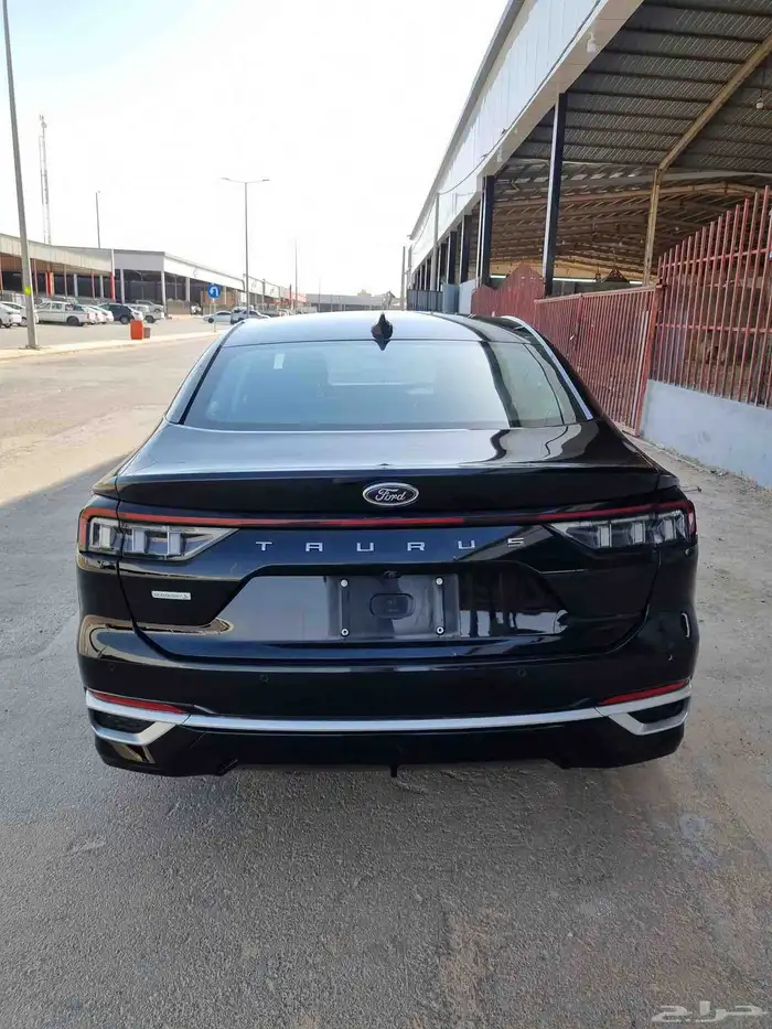 فورد تورس ترند 2023 1