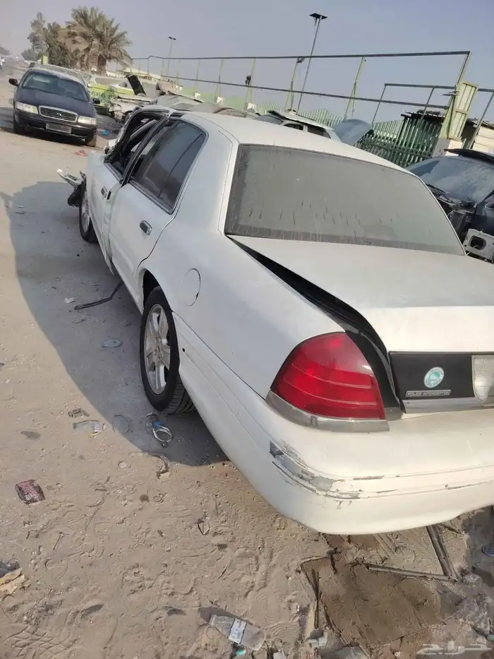 فورد فكتوريا 2002 بوليسي 2