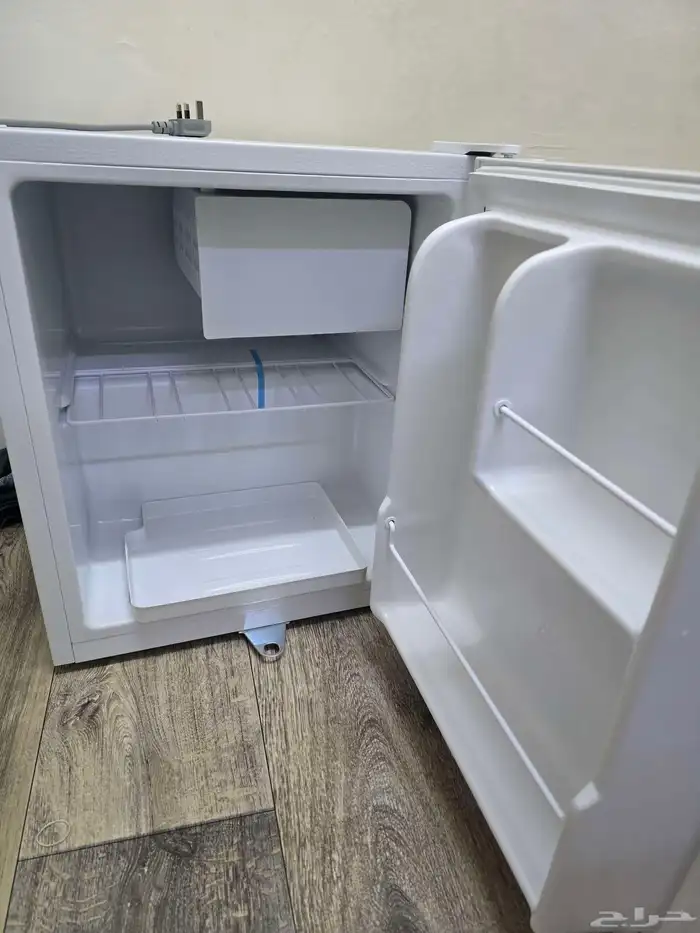ثلاجه غرفه نوم صغيره اخت الجديد 2