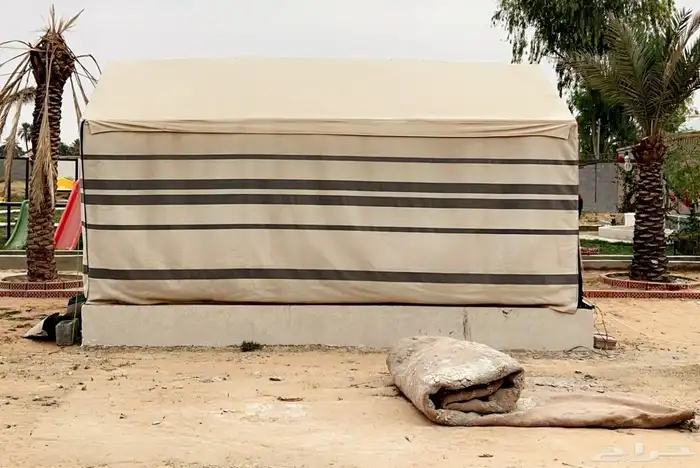 للبيع خيمة 3 5 استعمال نظيف مع مساند وفرشة حالتهم متوسطة 1