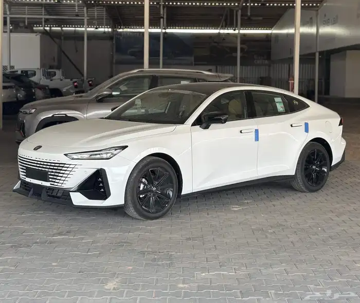 شانجان يونى فى 2026- CHANGAN UNI-V 6