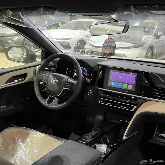 تويوتا كامري نص فل LE أقل الاسعار 2025 3