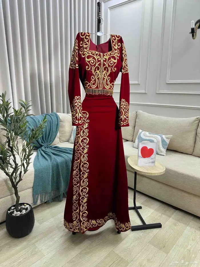 جديد   السعر 310 الألوان   1  الخامة 1