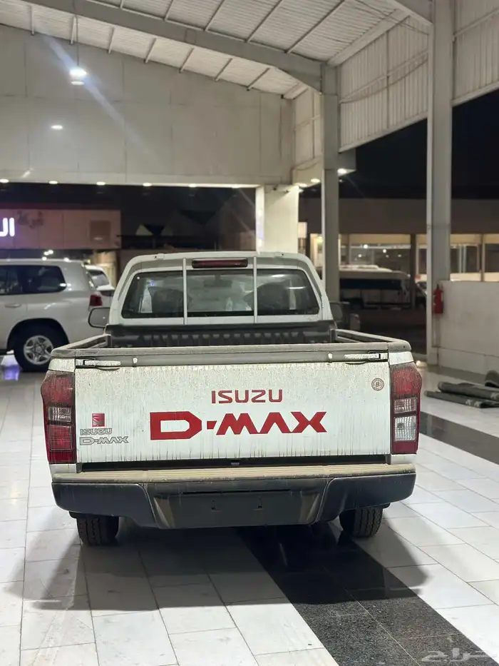 إيسوزو ديماكس 2025 3