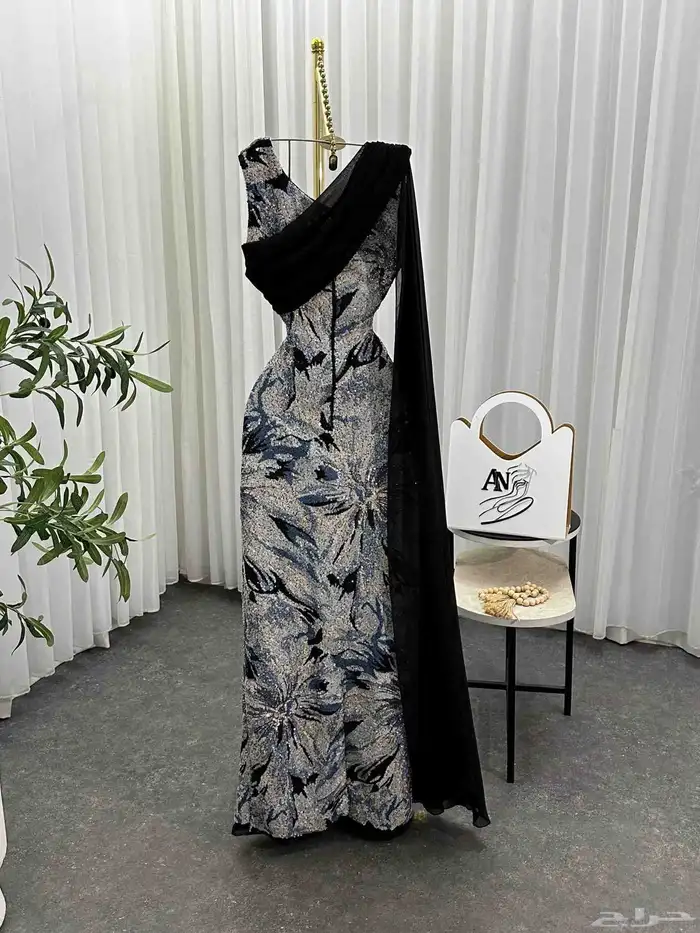 فساتين نسائية فاخرة للبيع 10