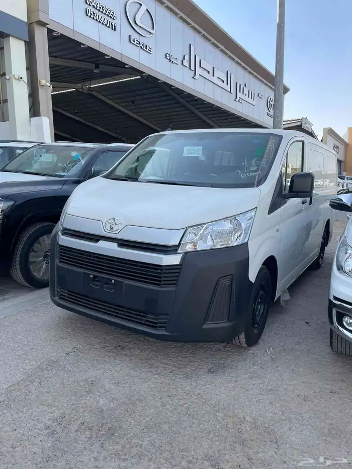 تويوتا باص هايس بضاعة سقف منخفض 2026. قير عادي ديزل. سعودي. 2
