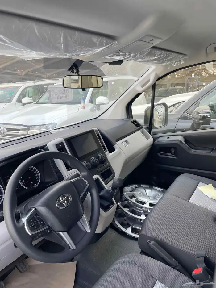 تويوتا باص هايس بضاعة سقف منخفض 2026. قير عادي ديزل. سعودي. 6