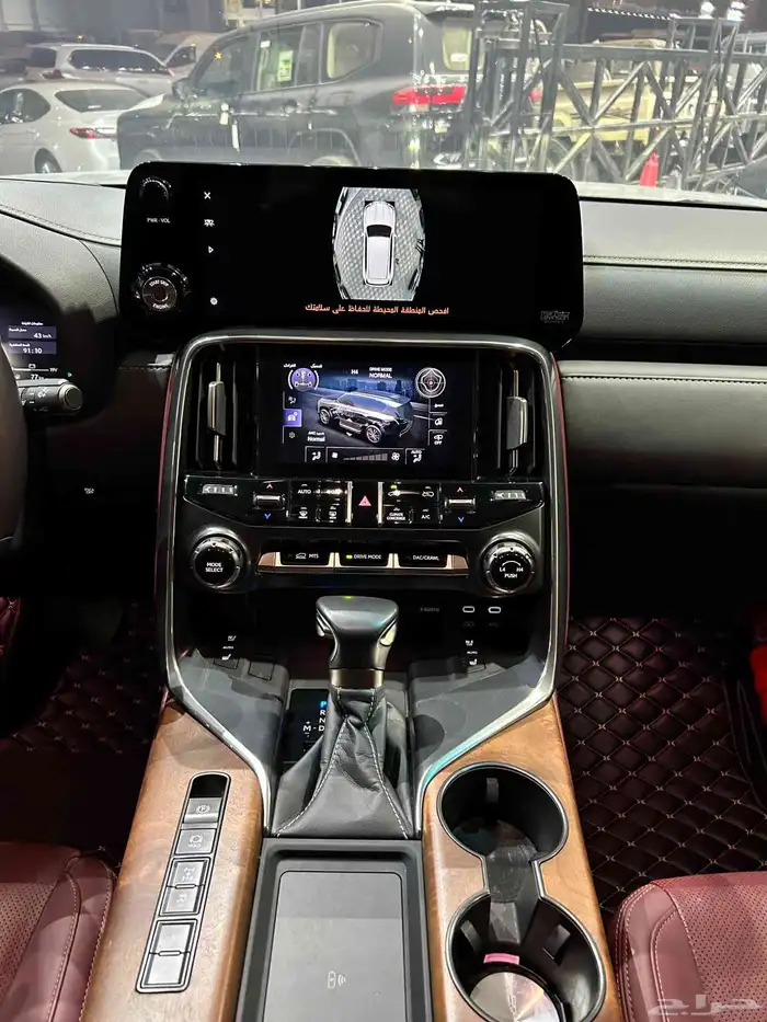 لكزس LX 600 BB فل 2025 وارد الساير عداد 34 الف كيلو 9