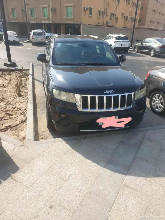 jeep grand chrokee 2011 140 km 3