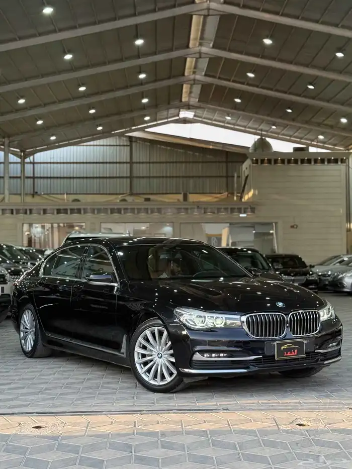 بي ام دبليو - 2018 - 730 - فل كامل - بسعر 85 الف 1