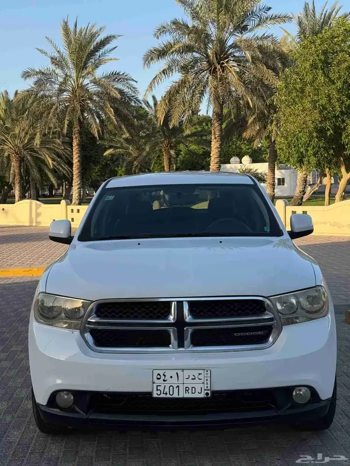 دودج دورانجو 2013 نظيف 5