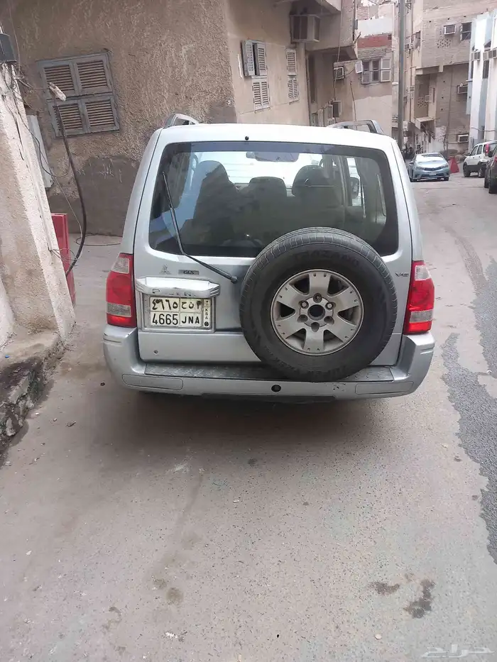 مثتبيشى باجيرو 2005 3