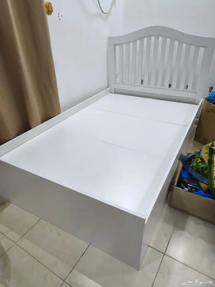 سرير نفر وخشبي مع مرتبة نفر ونص   مع مرتبة متوفر جديد تما 0