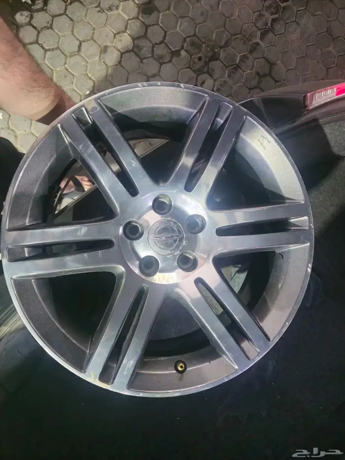 جنوط وكاله كرايزلر دودج مقاس 18 نظيفه 0