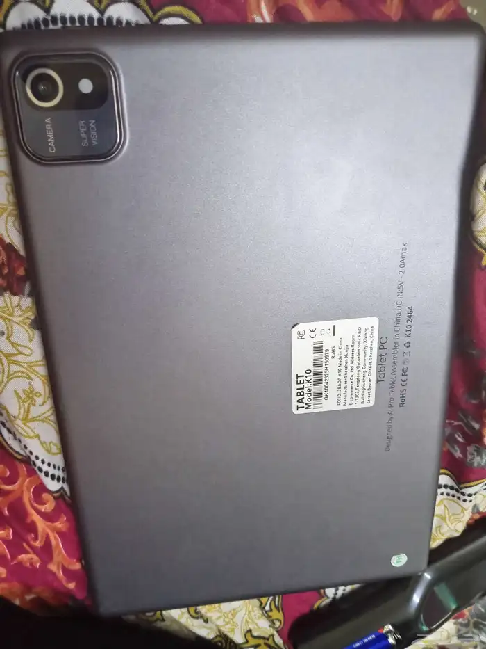 تاب شبيه جديد 11 بوصه كبير م في أي خدوش السعر 300قابله تفاوض 3