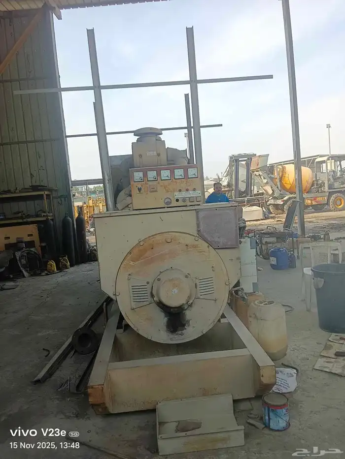 ماكينه كهرباء 16 سلندر 1200 كيلو وات كومنس 1