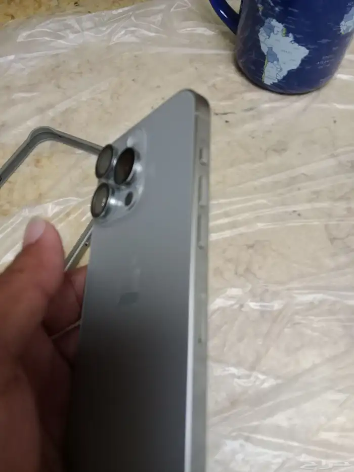 iPhone 15 Pro   128GB نسبة البطارية  89  الجهاز ما انفتح من 4