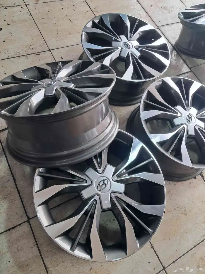 طقم جنوط سوناتا 2017 مقاس 18 اصليه وكاله 2