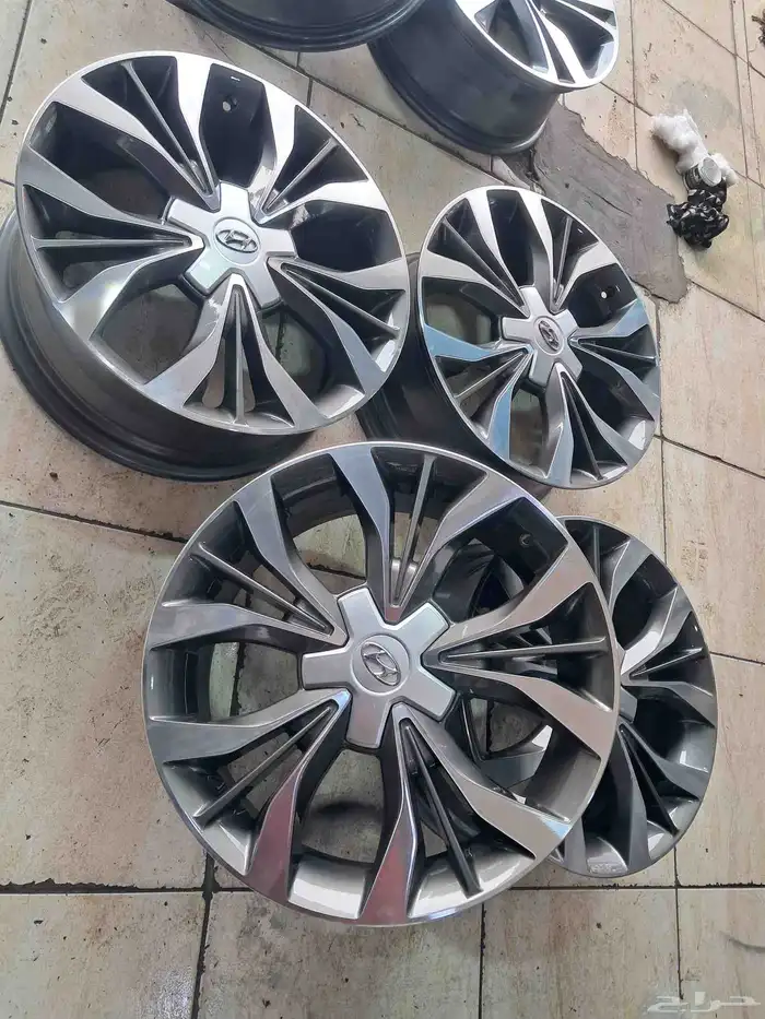 طقم جنوط سوناتا 2017 مقاس 18 اصليه وكاله 1