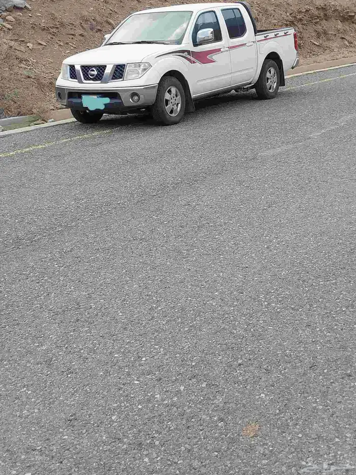 نيسان نافارا 2010 2