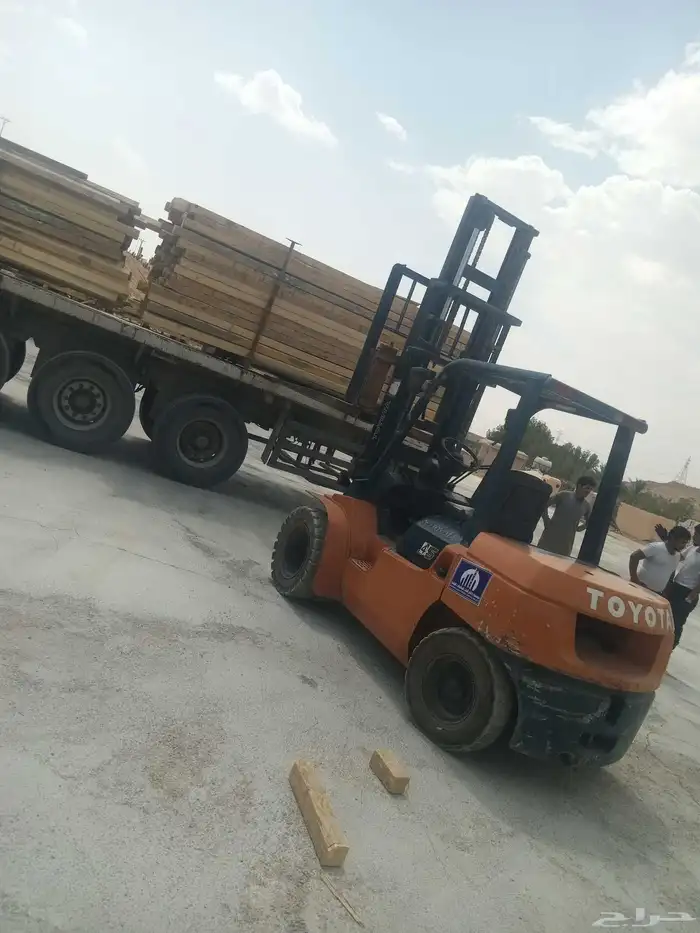 رافعات فوركلفت للايجار 0