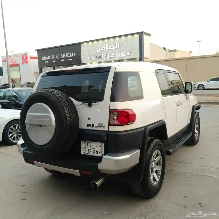 تويوتا اف جي موديل 2022 5