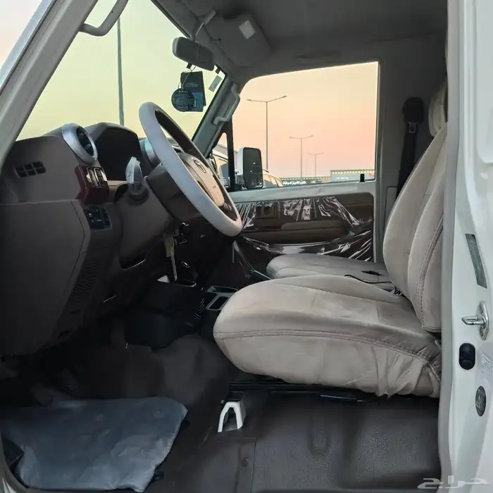 تويوتا شاص ابيض موديل 2021 7