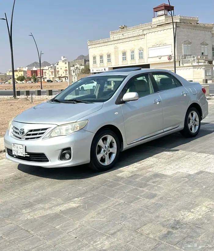 كورولا 2011 فل كامل للبيع 2