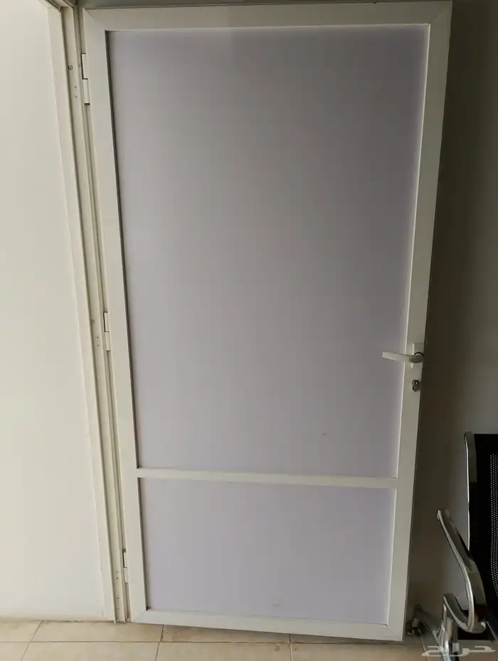 2 باب المونتال للبيع دولاب مكتب 0