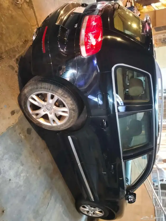 فولكس واجن طوارق بحاله الوكاله مفحوص مجدد 1