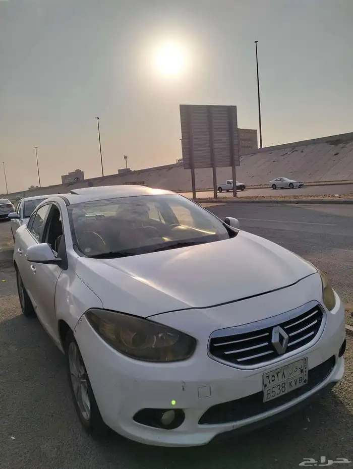 علي السوم رينو فلونس 2014 فل كامل عداد السيارة 273 الف 1