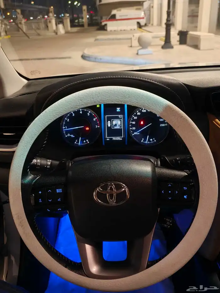 فورتشنر 2023 VXممشى73 19