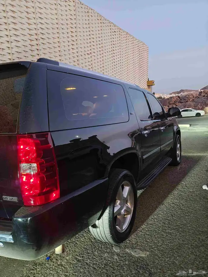 شيفروليه تاهو LTZطويل فل كامل 17