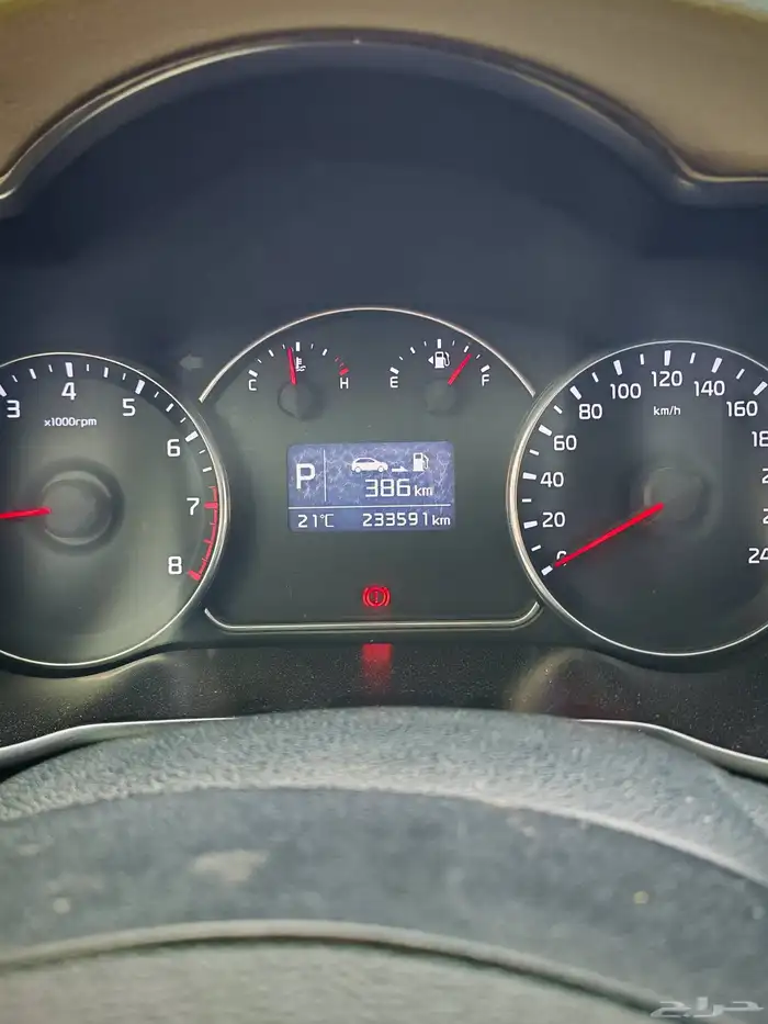 للبيع كيا كارينز موديل 2014 24