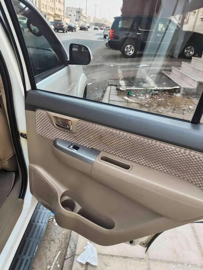 تويوتا فورتشنر 2012 11