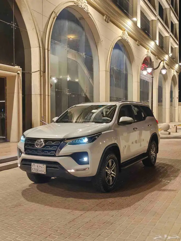 تويوتا فورتشنر 2023 فئة VX 6