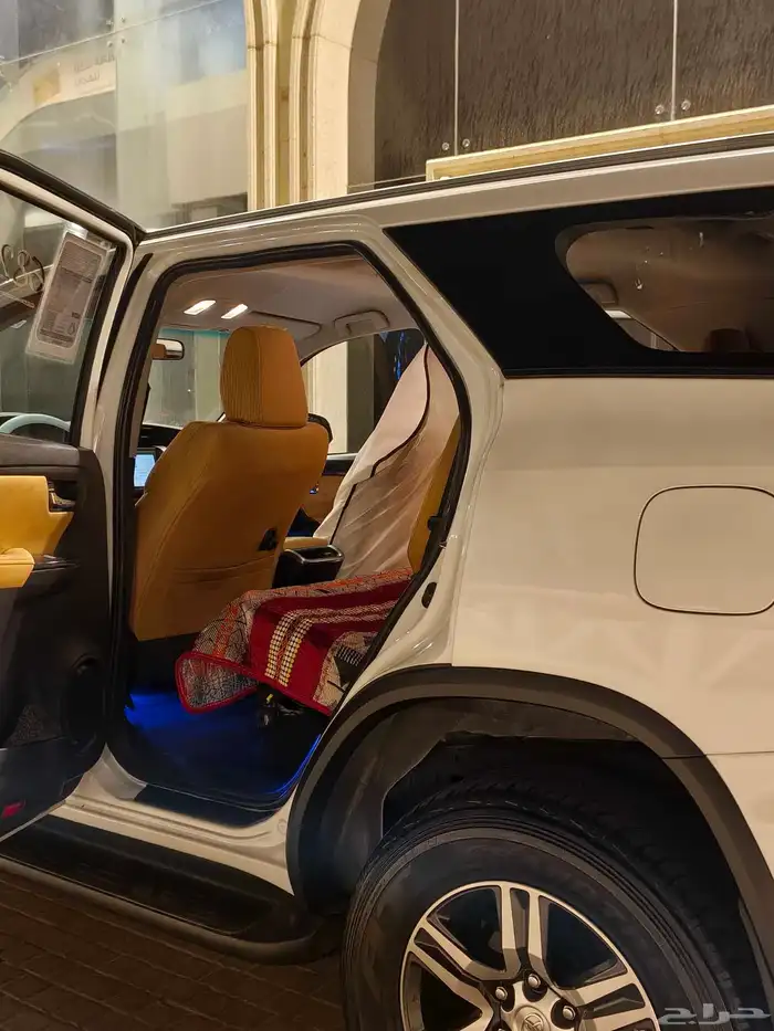 فورتشنر 2023 VXممشى73 21