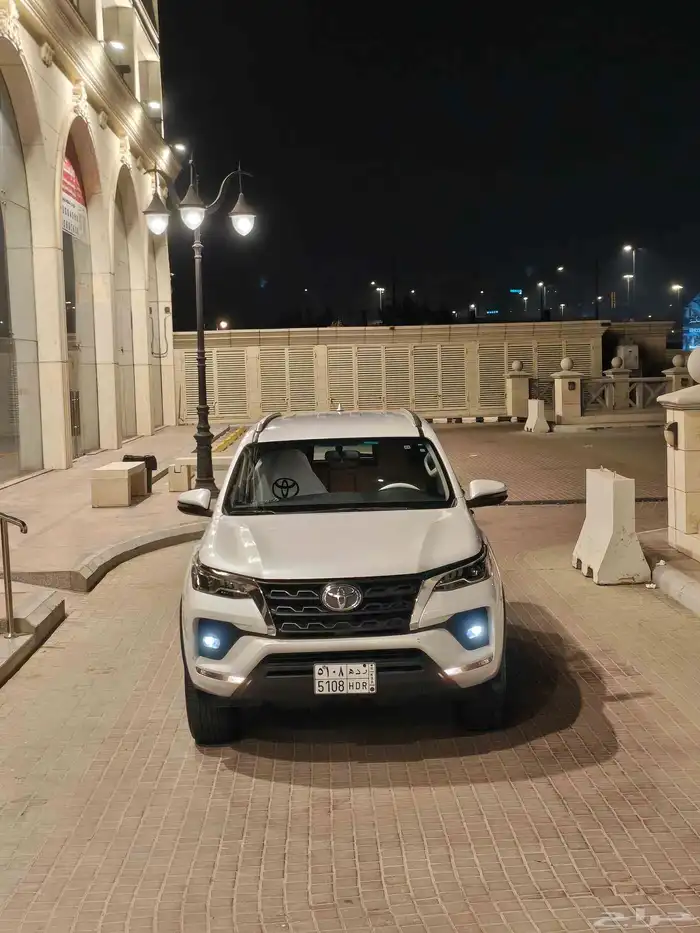 فورتشنر 2023 VXممشى73 11