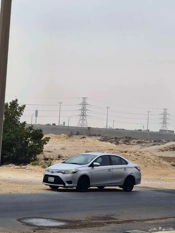 Toyota Yaris model 2017 ODO 242000 kilomitar full automatic 0