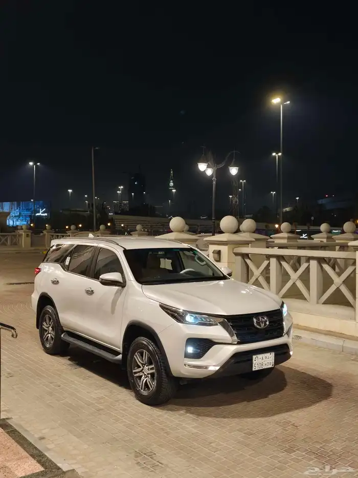 تويوتا فورتشنر 2023 فئة VX 7