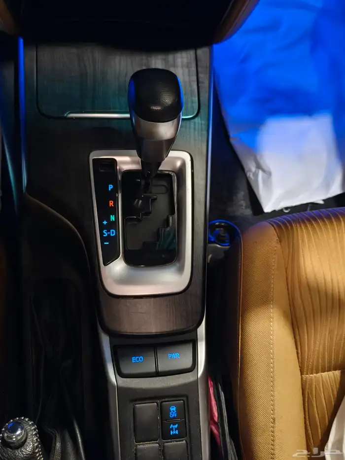 تويوتا فورتشنر 2023 فئة VX 14