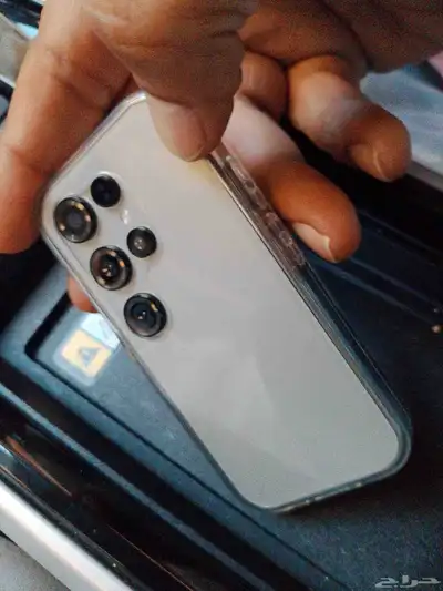 جوال صغير بكرتونه وشاحنه وسماعاته لم يستخدم سوا يوم index