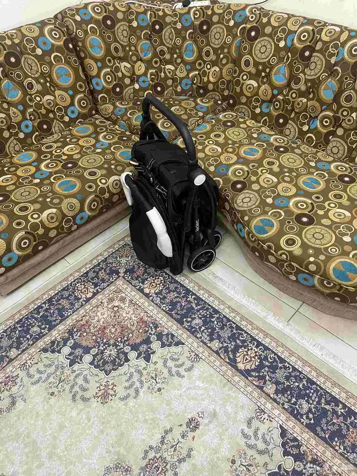 عربيه اطفال من مذركير جديده غير مستخدمه بالكرتون لوكير ماجيك 6