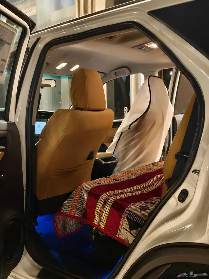 تويوتا فورتشنر 2023 فئة VX 16