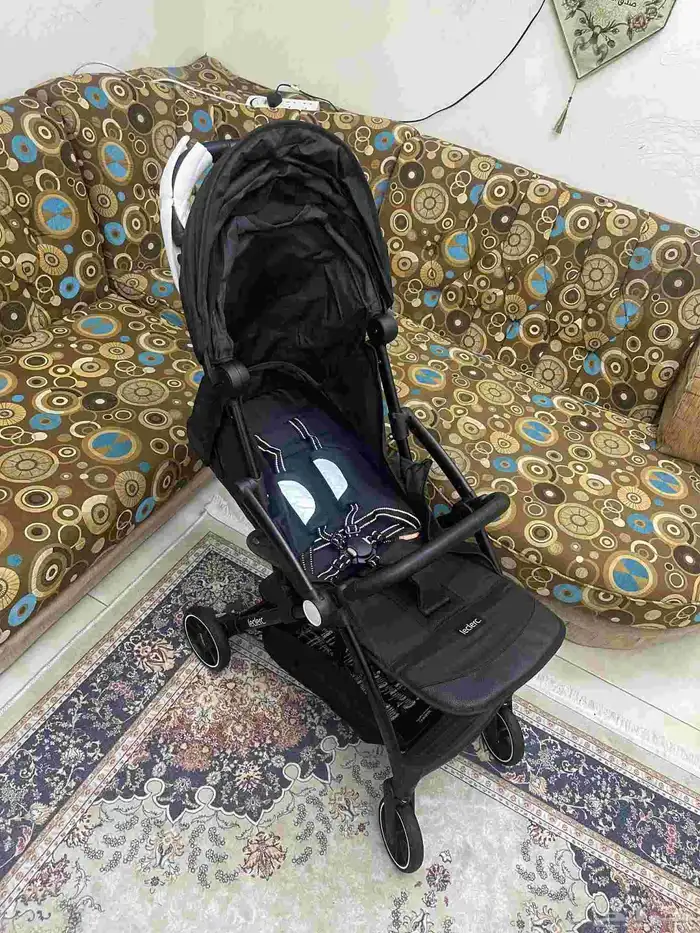 عربيه اطفال من مذركير جديده غير مستخدمه بالكرتون لوكير ماجيك 9