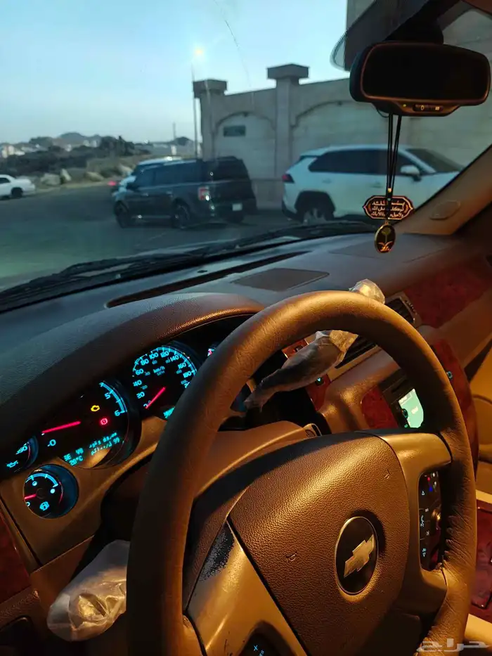 شيفروليه تاهو LTZطويل فل كامل 8