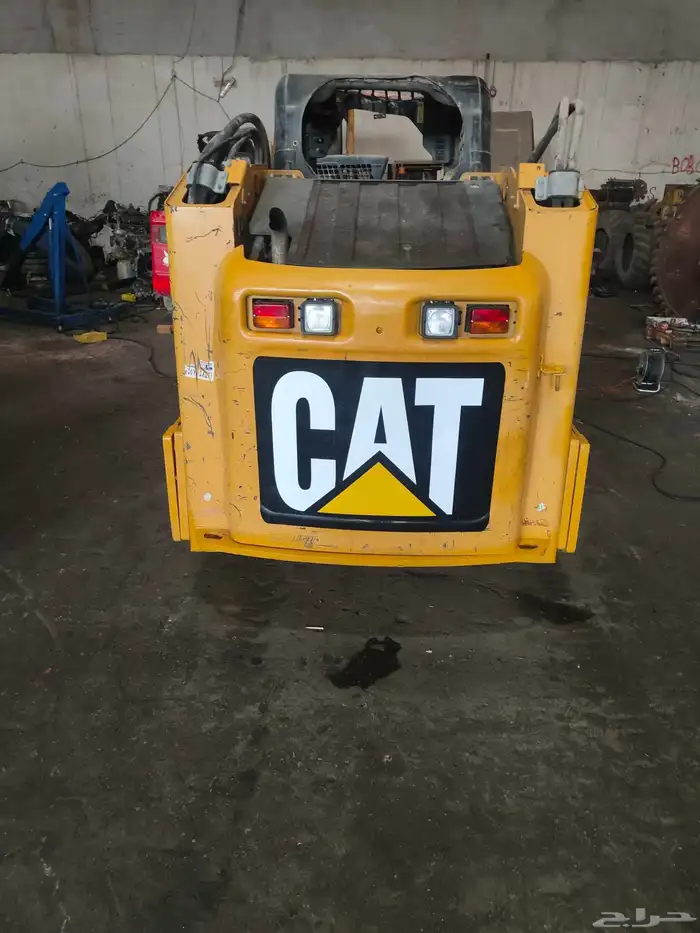 حواس طرنشر كتربلر 246C موديل 2011 3