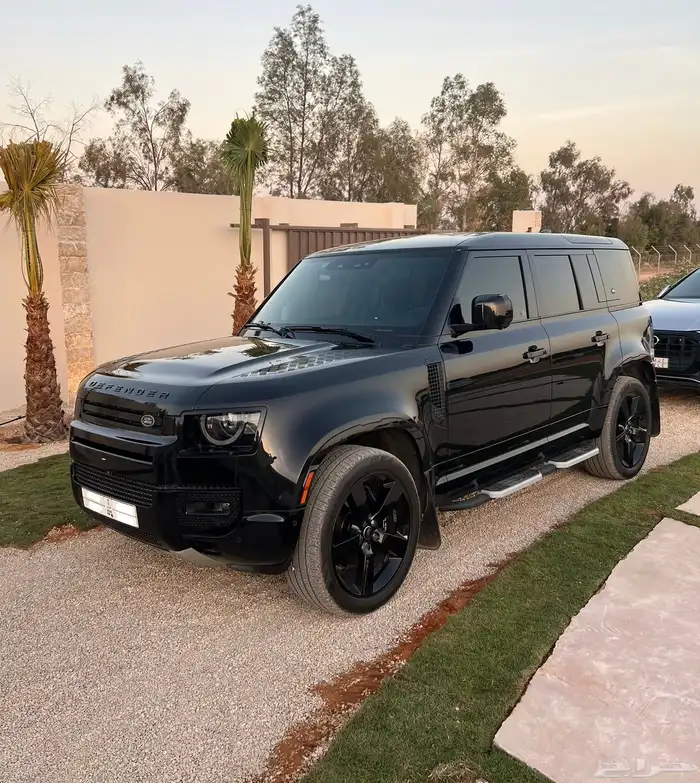 ديفندر 2023 - (525 Editions) - V8 4