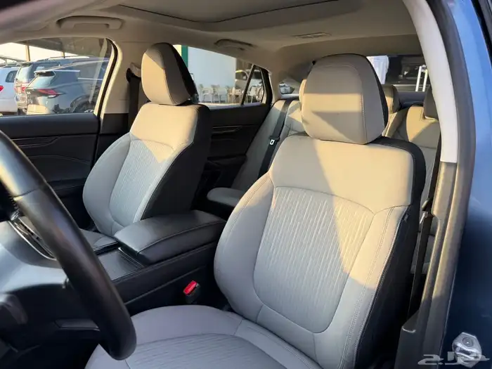 فورد توروس 2023 امبياتي 7